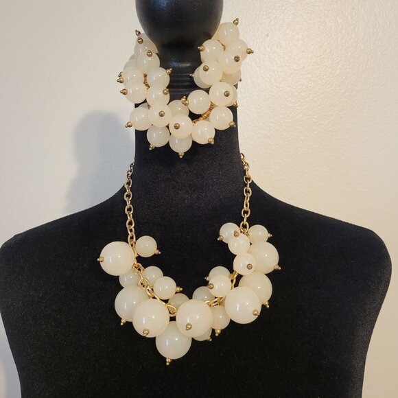 2 pc Ivory ACRLYIC Multi Round BEAD BAUBLE STATEMENT NECKLACE & Bracelet Artsy - Picture 1 of 6